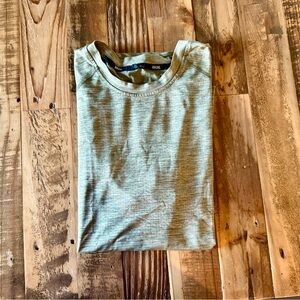 RHONE Men's Tank Top size medium army green color